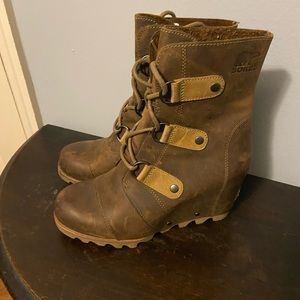 Sorel Joan of Artic boots